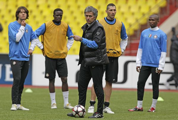  国米核心伤退，联赛前景蒙上阴影  